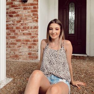 Meet your Posher, Kendall